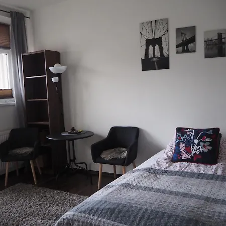 Szybownikow 1 * بيوا